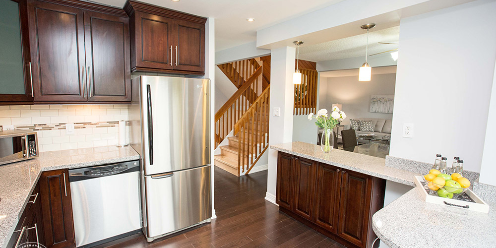 KA-Staging-Mississauga-Kitchen_4