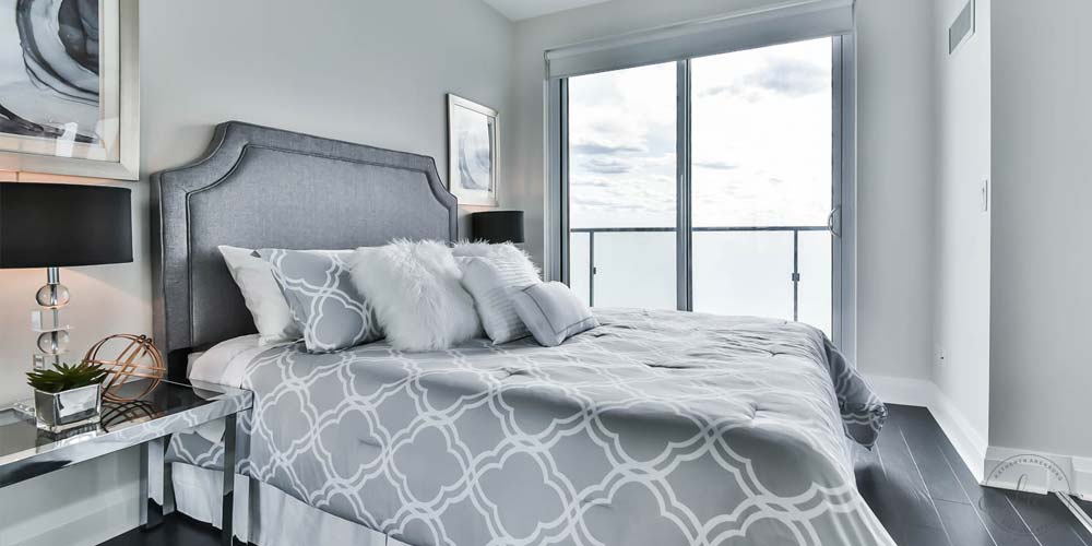 KA-Staging-Condo-Bay-Bloor-Bedroom_2-1