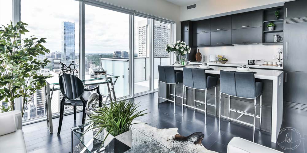 KA-Staging-Condo-Bay-Bloor-Kitchen_1-1
