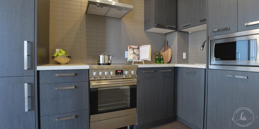 KA-Staging-Condo-Front-St-Kitchen_2-1