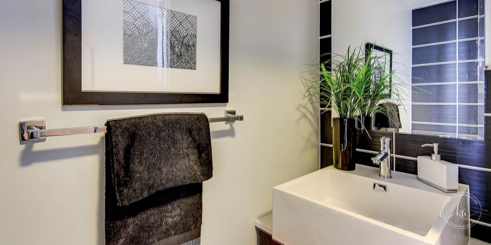 KA-Staging-Condo-Hanna-Ave-Bathroom_2-1