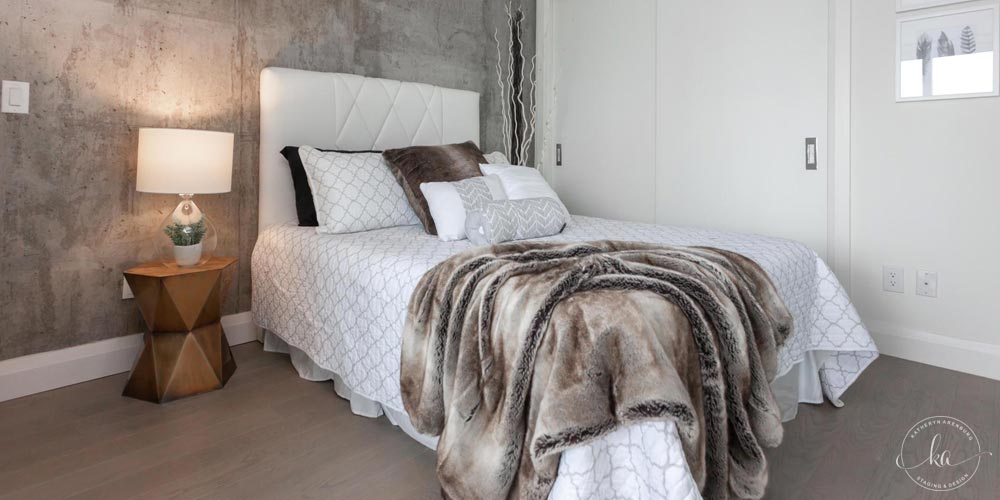 KA-Staging-Condo-King-St-Bedroom_2-1