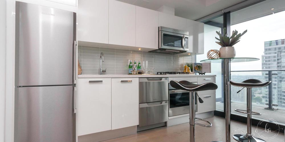 KA-Staging-Condo-King-St-Kitchen_2-1