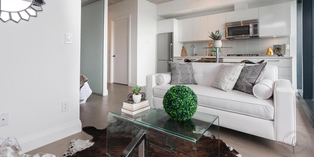KA-Staging-Condo-King-St-Living_2-1