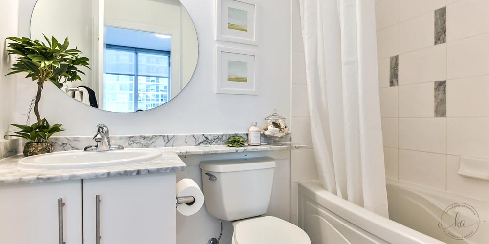 KA-Staging-Condo-Yonge-Bathoom-2-1